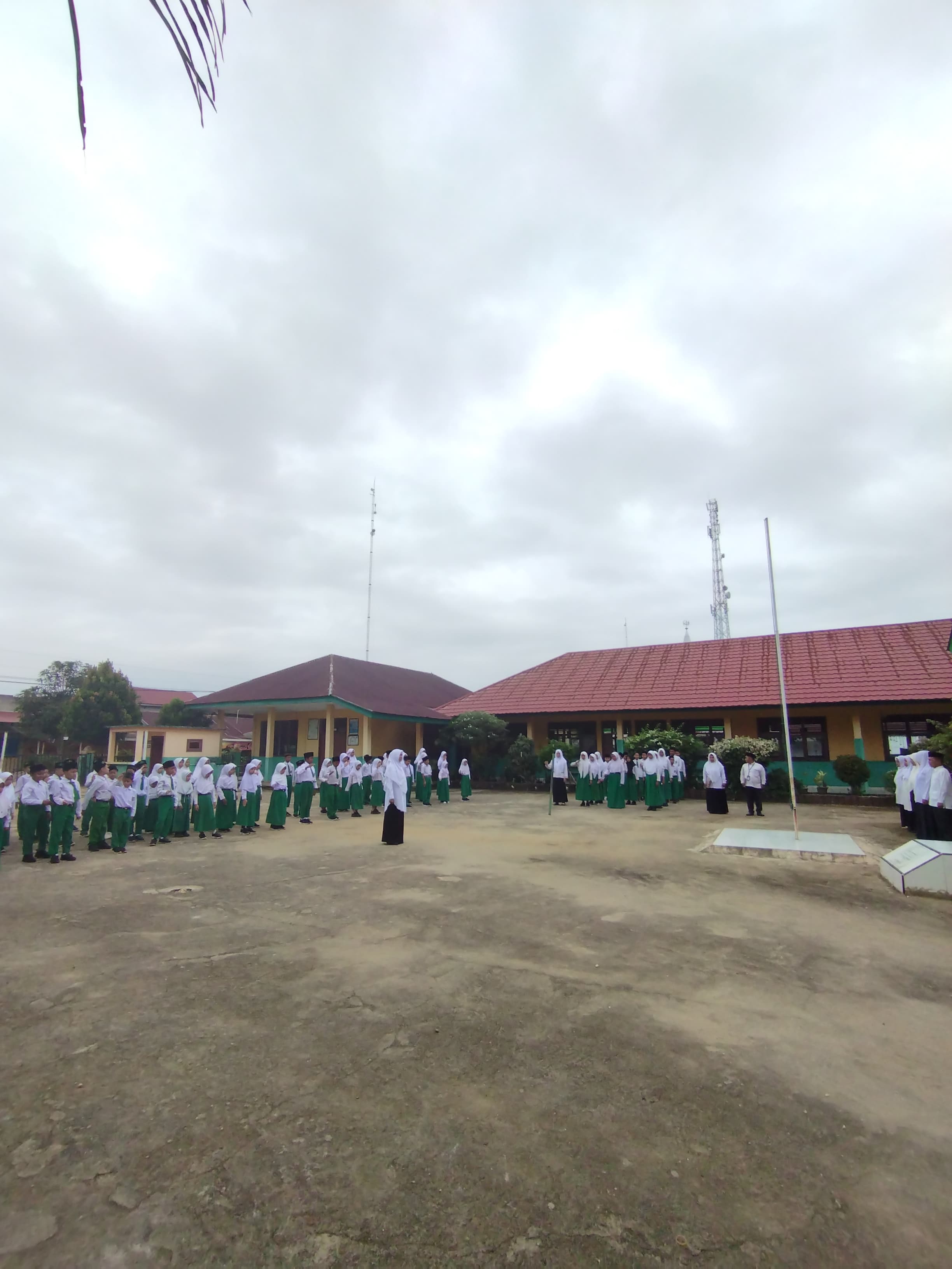 Menarik, Petugas UPB Kebangkitan Nasional kali Ini Para Guru 