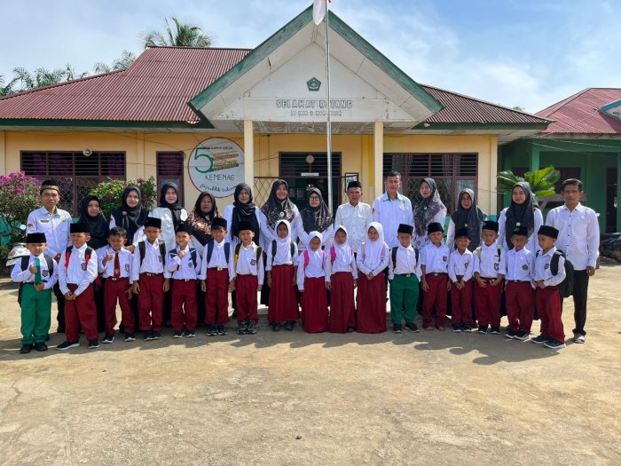 MIN 3 Merangin Tanamkan Budaya 5S pada Siswa Sejak Dini